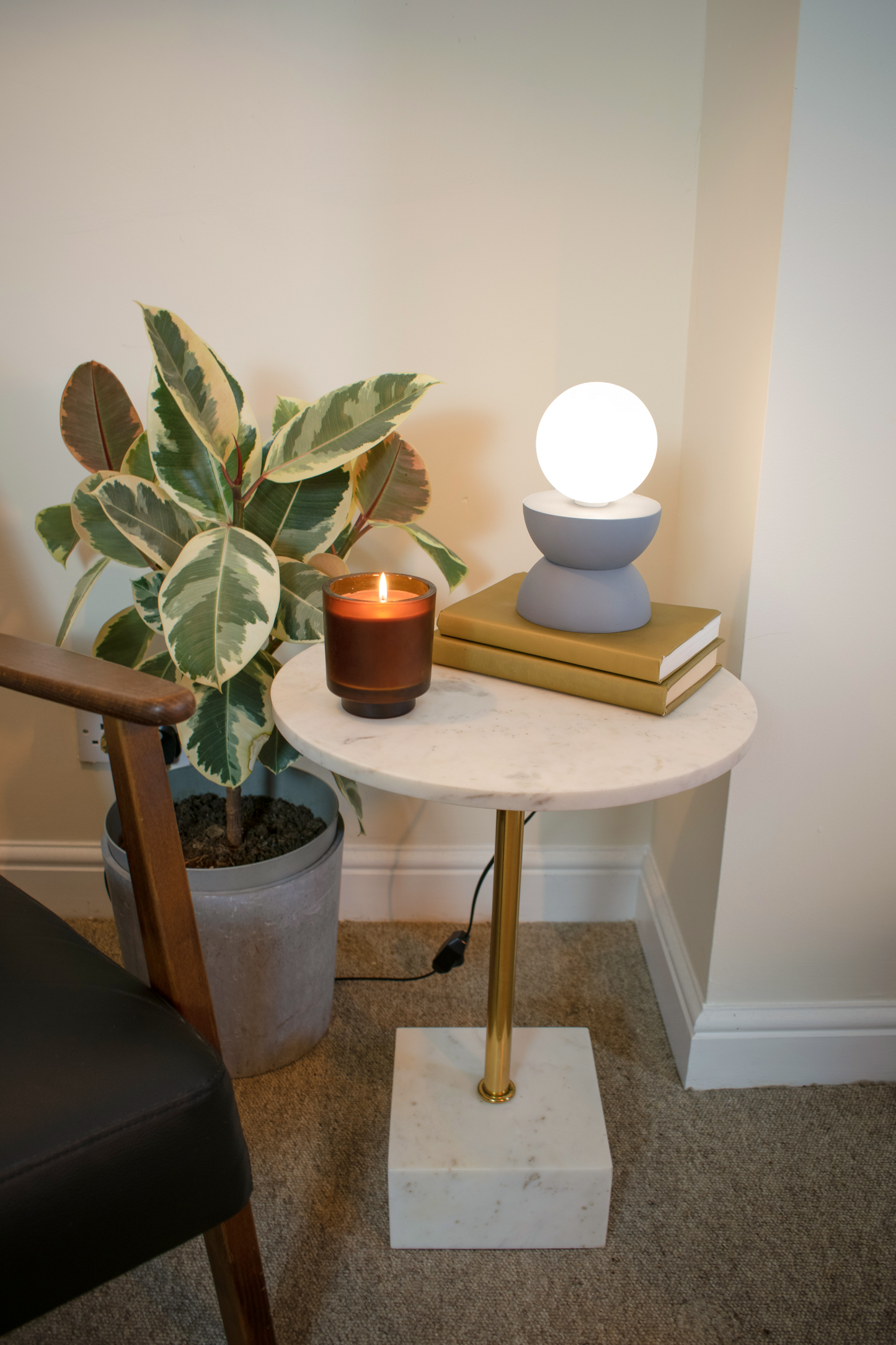 Grey Sandi | Minimalistic Round Dimmable Table Lamp